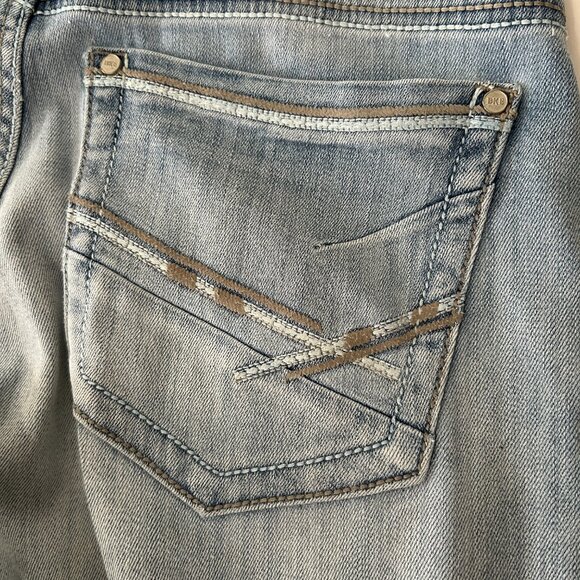 BKE Payton Jeans Womens size 31R Light Wash Boot Cut Stretch distressed ABK1233 - Picture 13 of 16